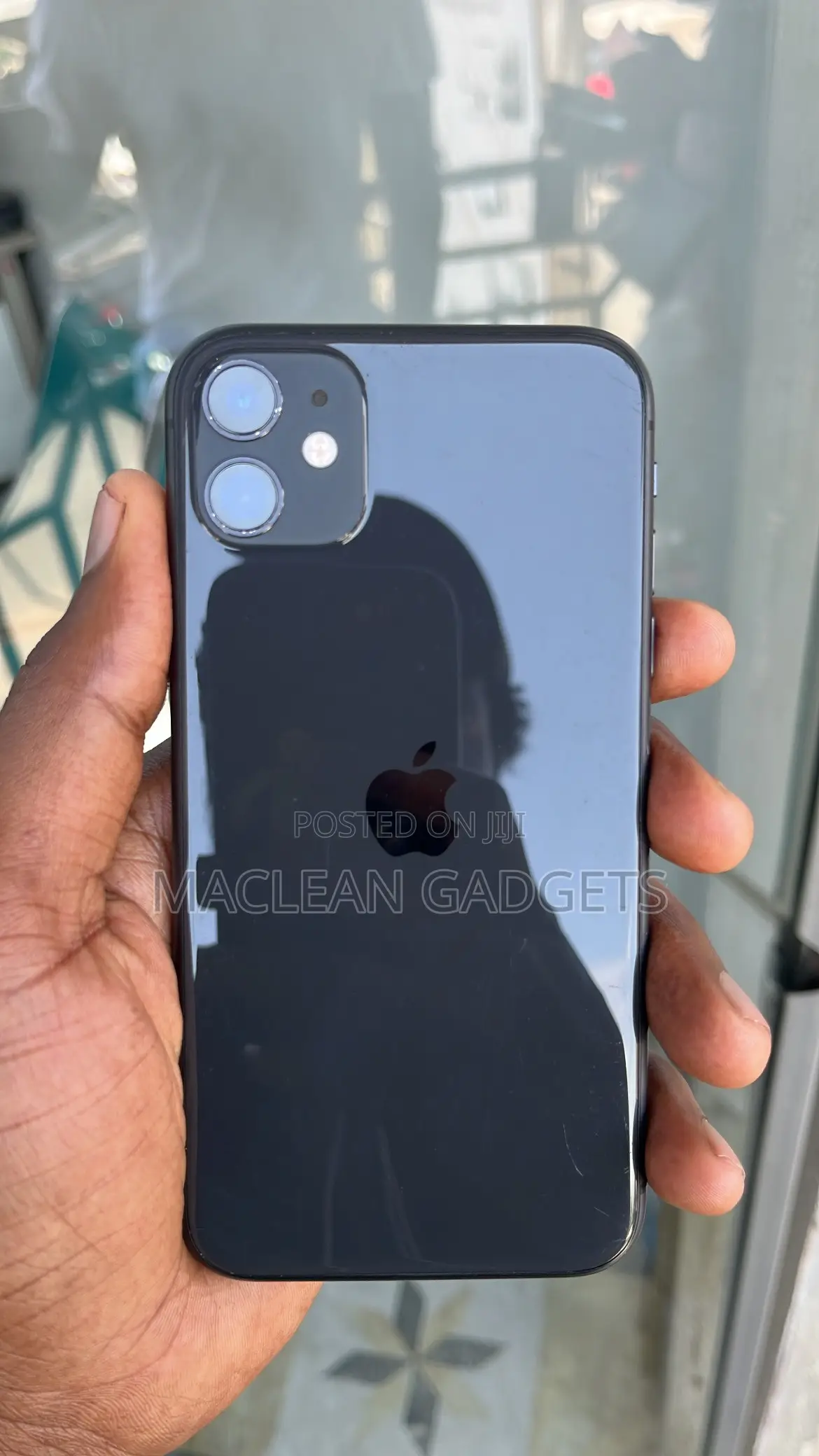 Apple iPhone 11 64 GB Black