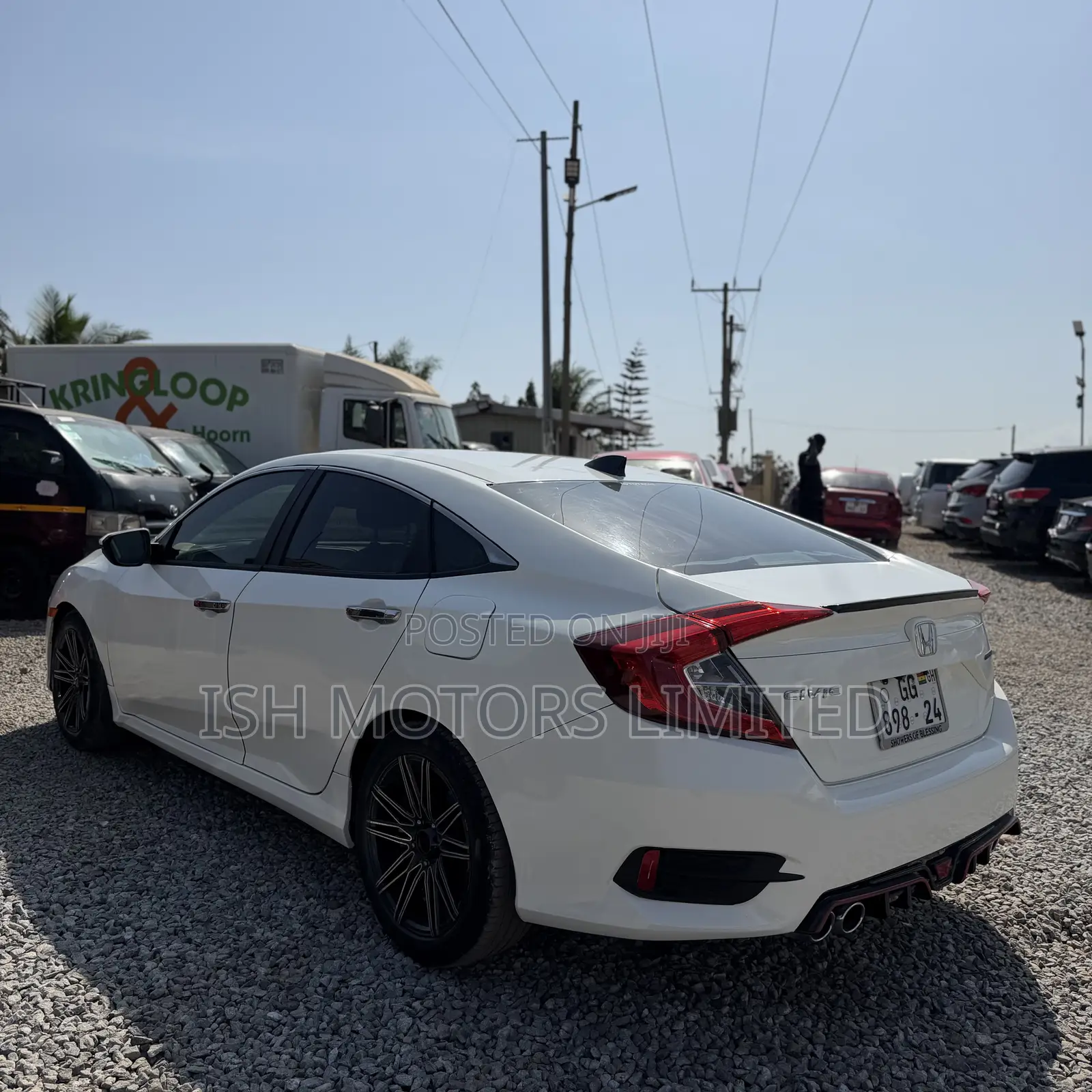 Honda Civic Touring 4dr Sedan (1.5L 4cyl) 2017 White