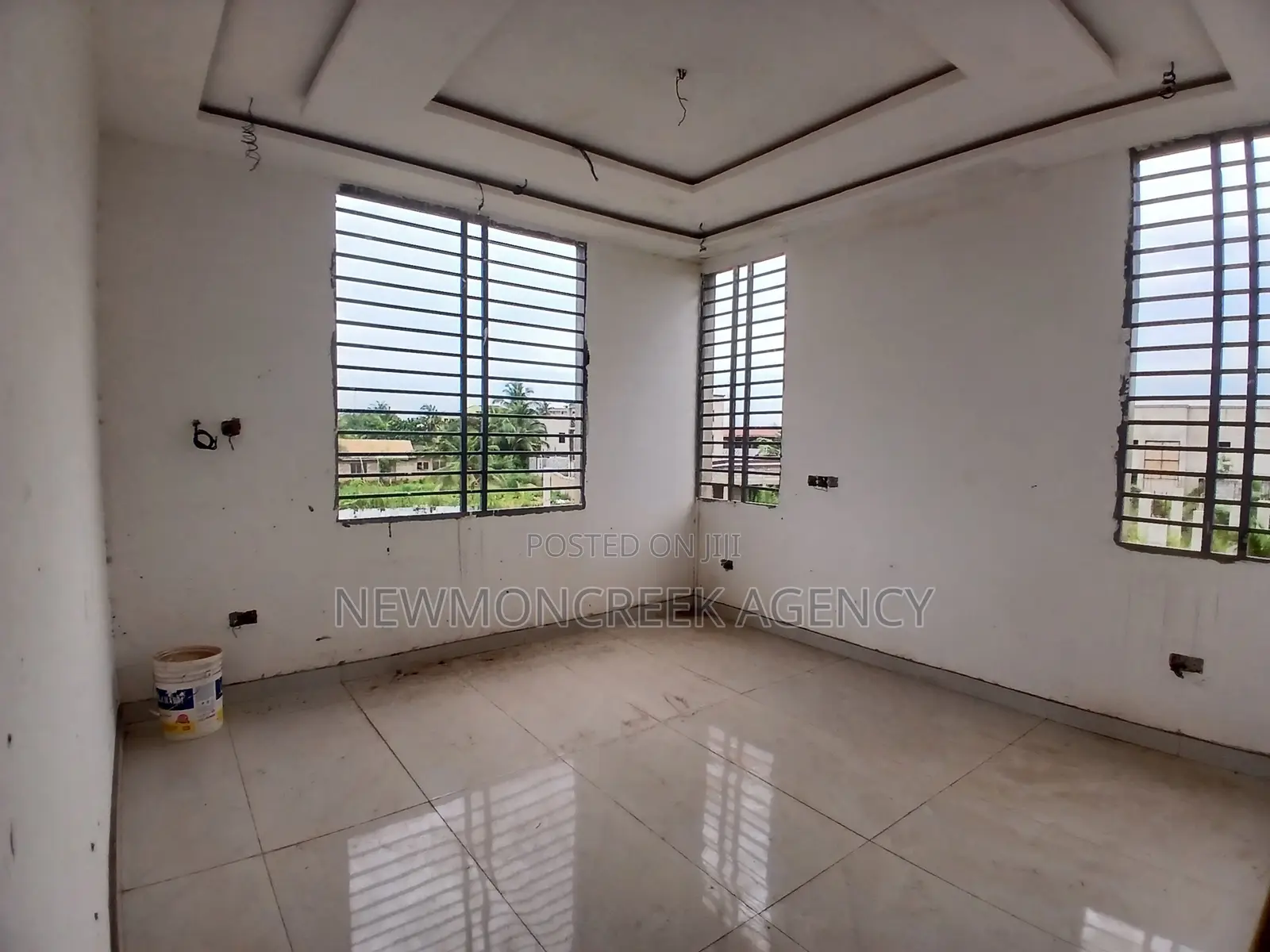 3bdrm Duplex in Amanfrom, Accra Metropolitan for sale