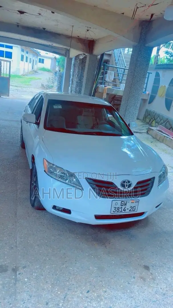 Toyota Camry 2010 White