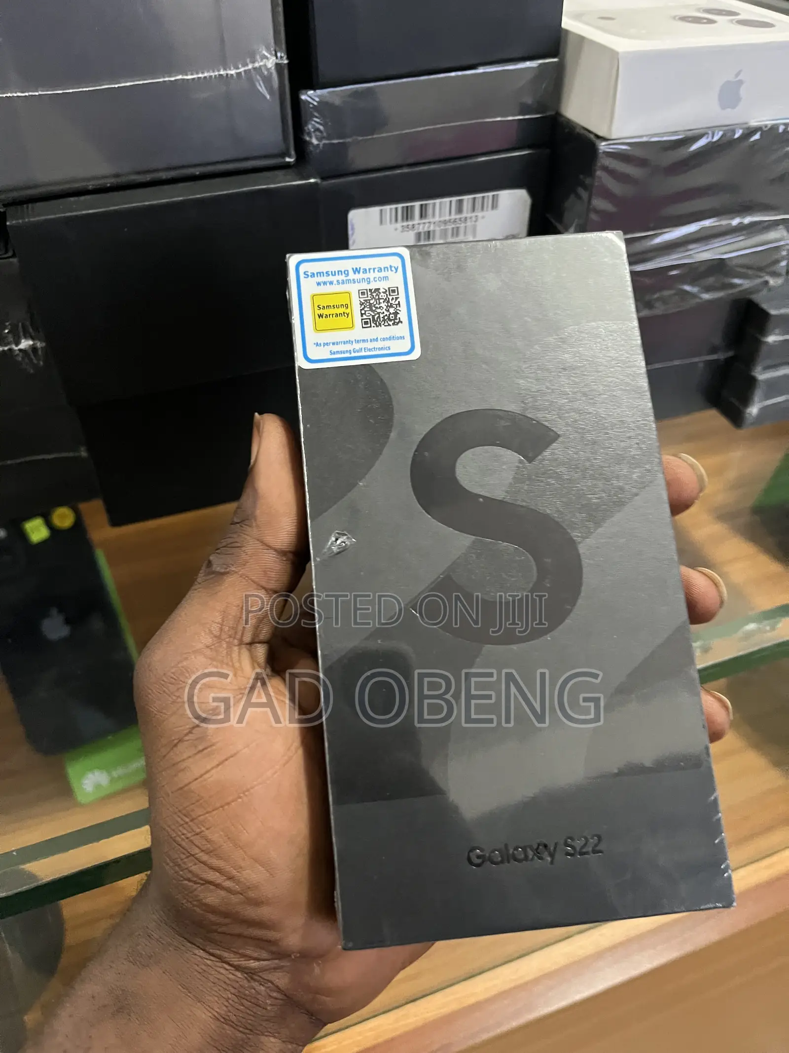 New Samsung Galaxy S22 5G 128 GB Black