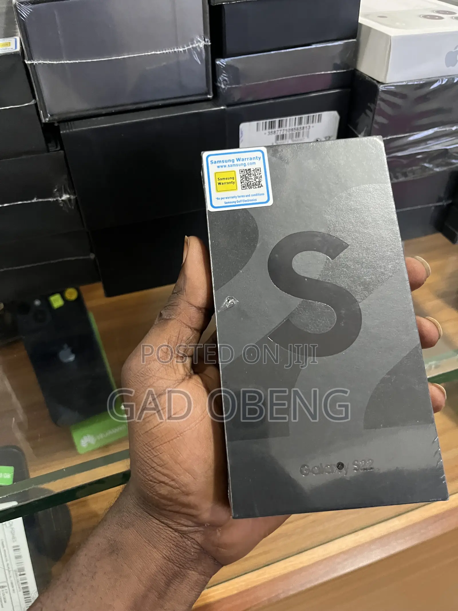 New Samsung Galaxy S22 5G 128 GB Black