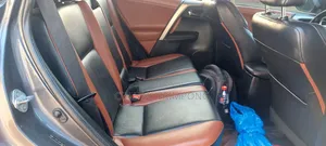 Toyota RAV4 Limited 4dr SUV (2.5L 4cyl 6A) 2015 Gray