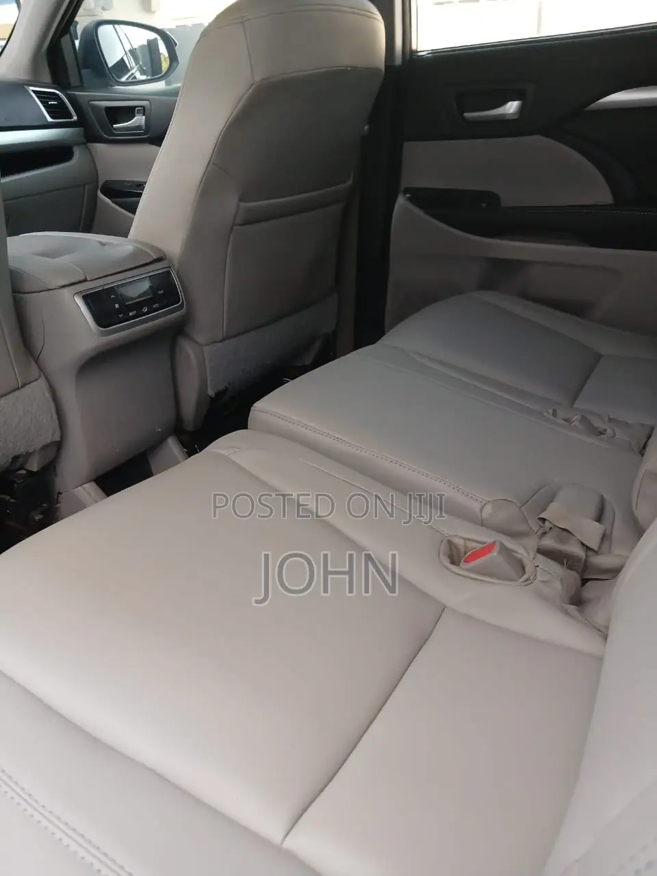 Toyota Highlander XLE 2019 Black