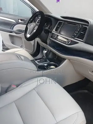 Toyota Highlander XLE 2019 Black