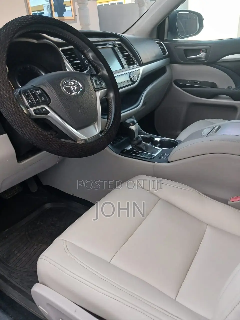 Toyota Highlander XLE 2019 Black