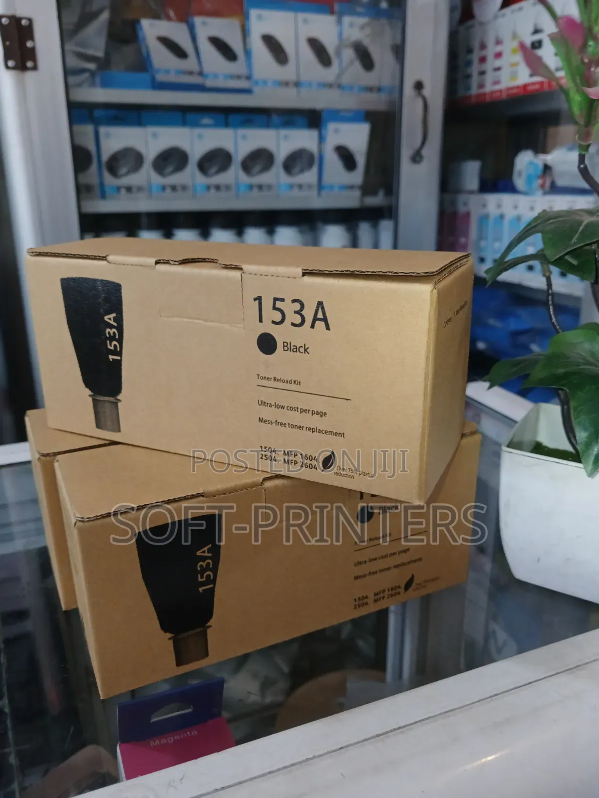 HP Toner 153a