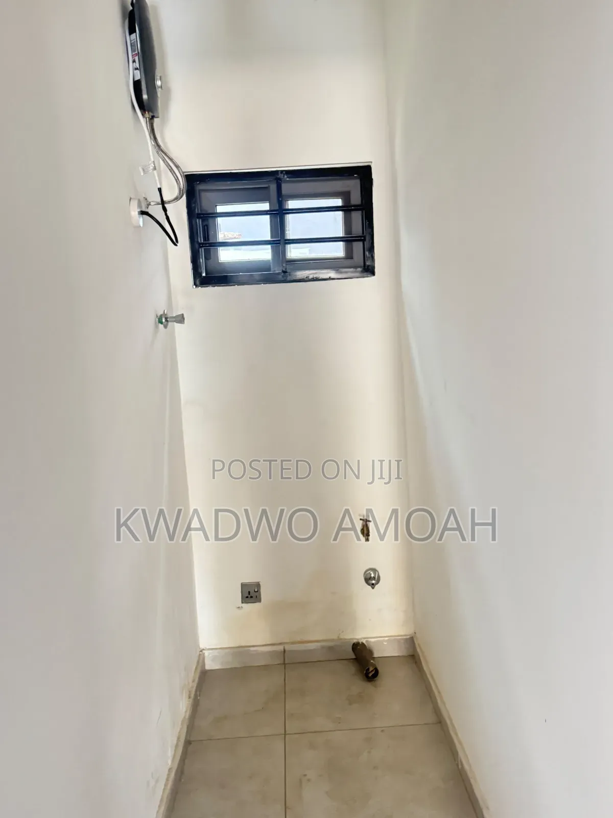3bdrm Townhouse/Terrace in Oyarifa Mall Area for sale