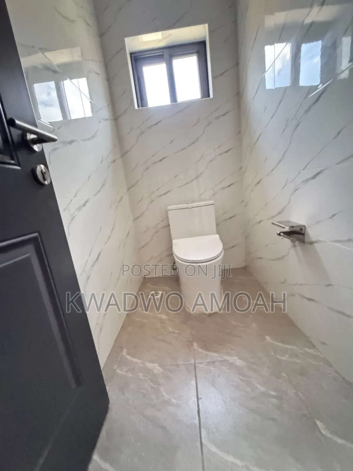 3bdrm Townhouse/Terrace in Oyarifa Mall Area for sale