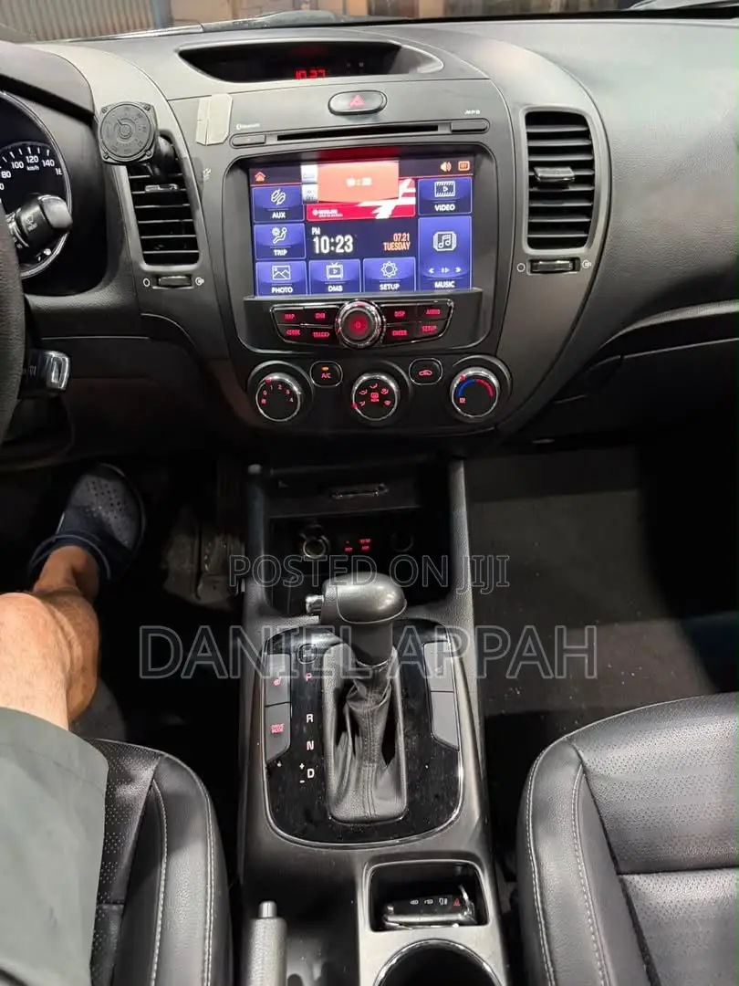 Kia K3 2016 Gray