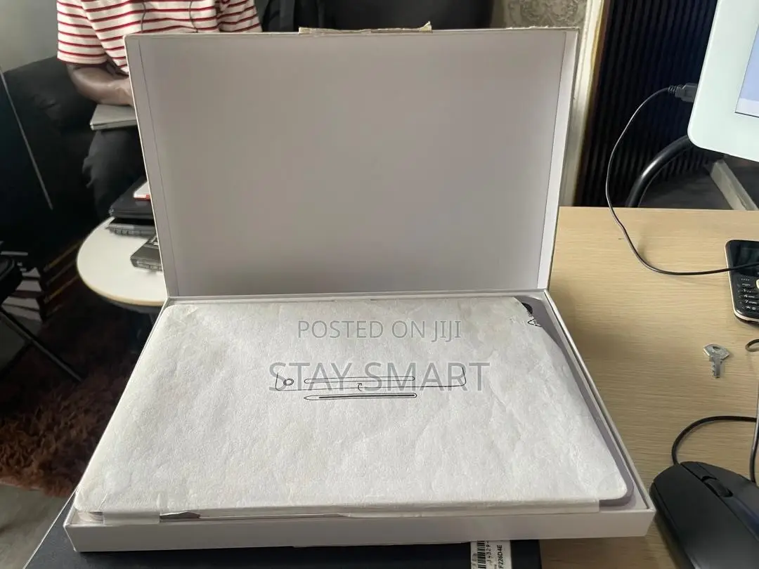 New Samsung Galaxy Tab S9 FE 256 GB Purple