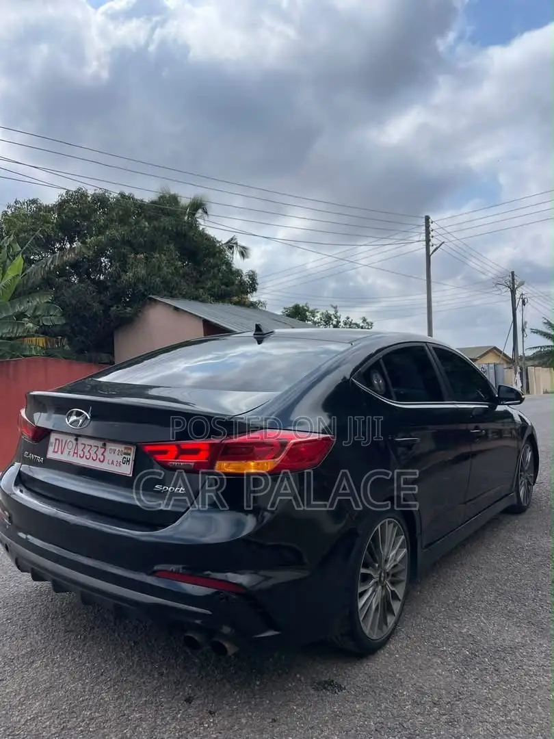 Hyundai Elantra Sport 2018 Black