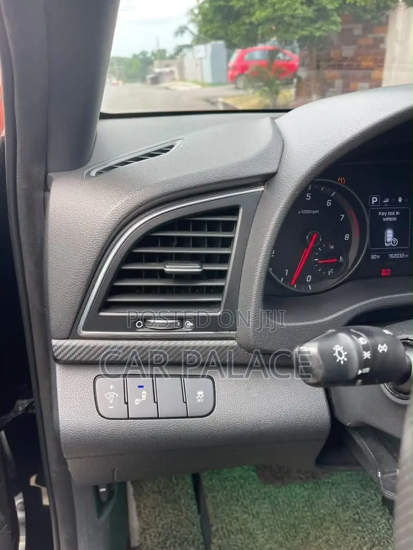 Hyundai Elantra Sport 2018 Black