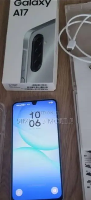 New Samsung Galaxy A17 5G 256 GB Gray