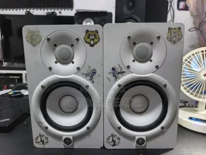 Yamaha Hs5 Studio Monitors White Version
