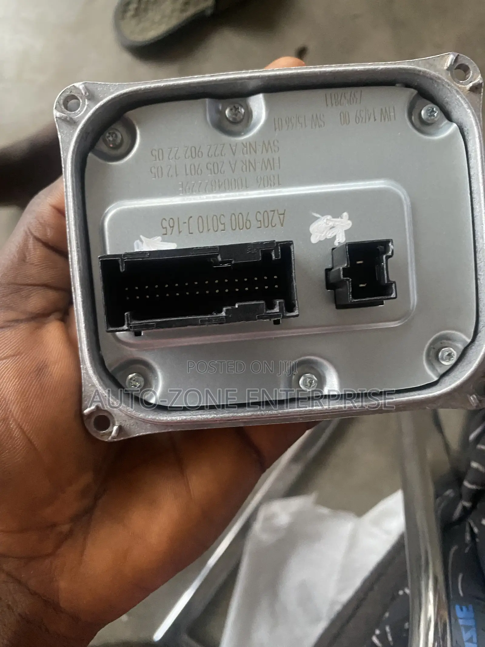 Mercedes Benz C-Class Headlight Module/Headlight Charger