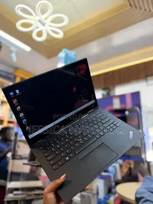 Laptop Lenovo ThinkPad X1 Yoga 16GB Intel Core i7 SSD 512GB