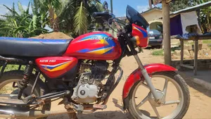 Bajaj Boxer 125 2024 Red