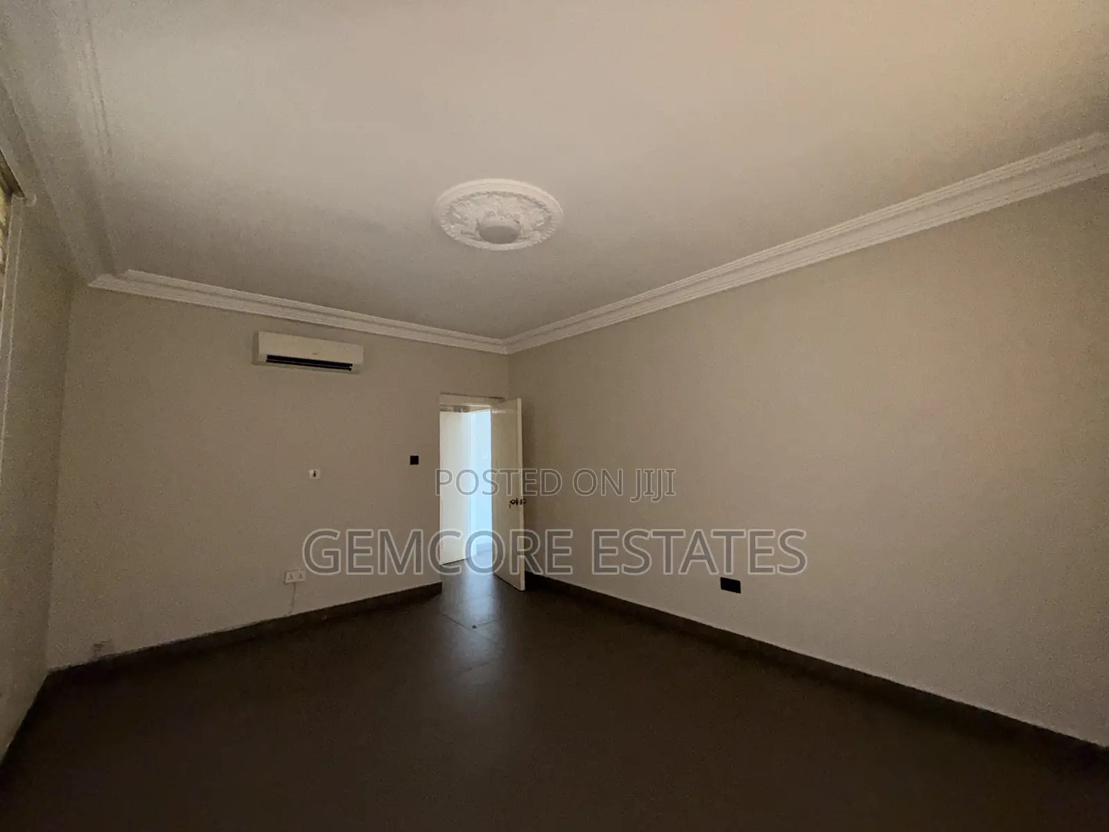 4bdrm House in Labone for rent