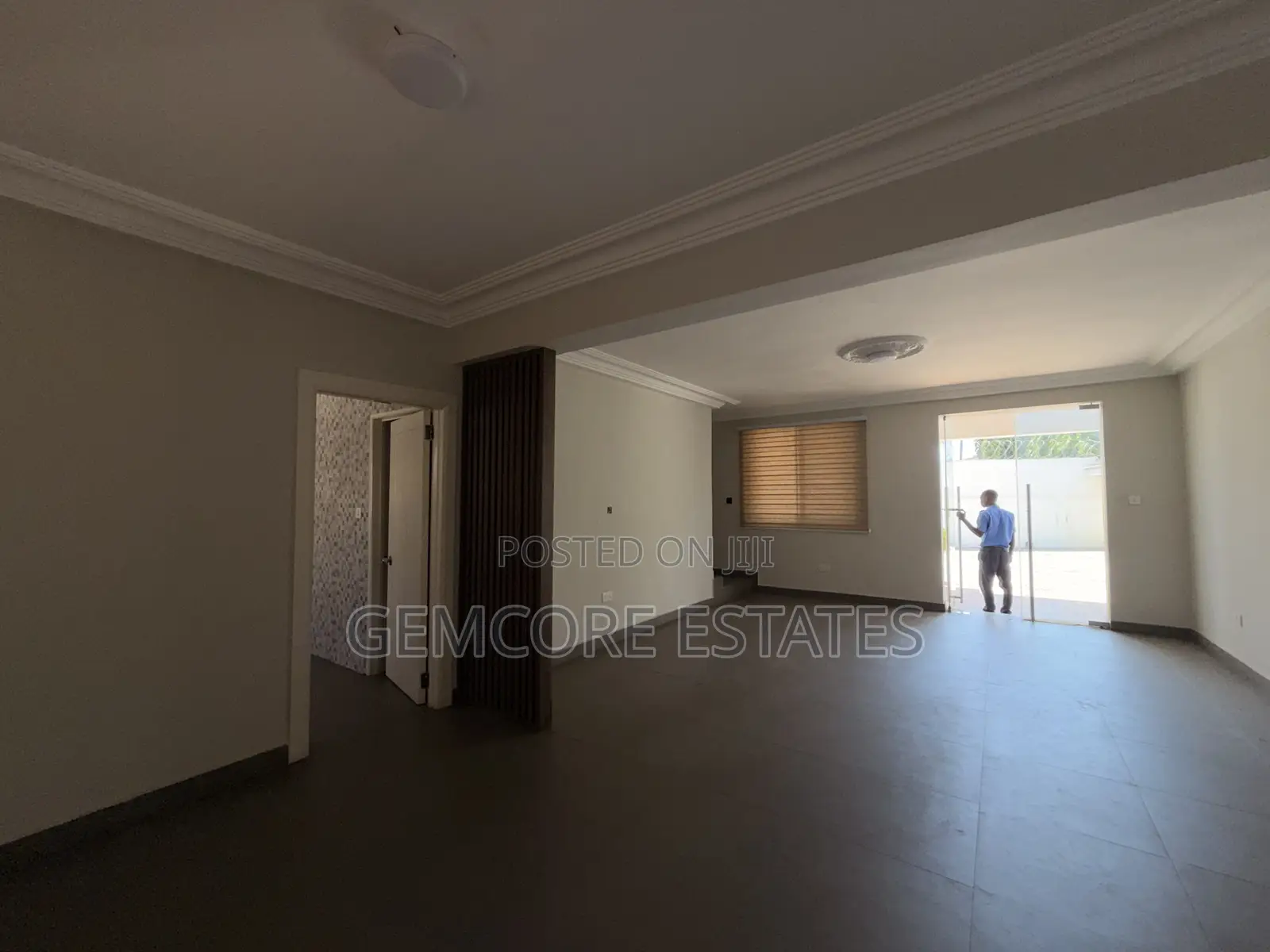 4bdrm House in Labone for rent