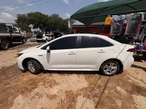 Toyota Corolla 2021 White