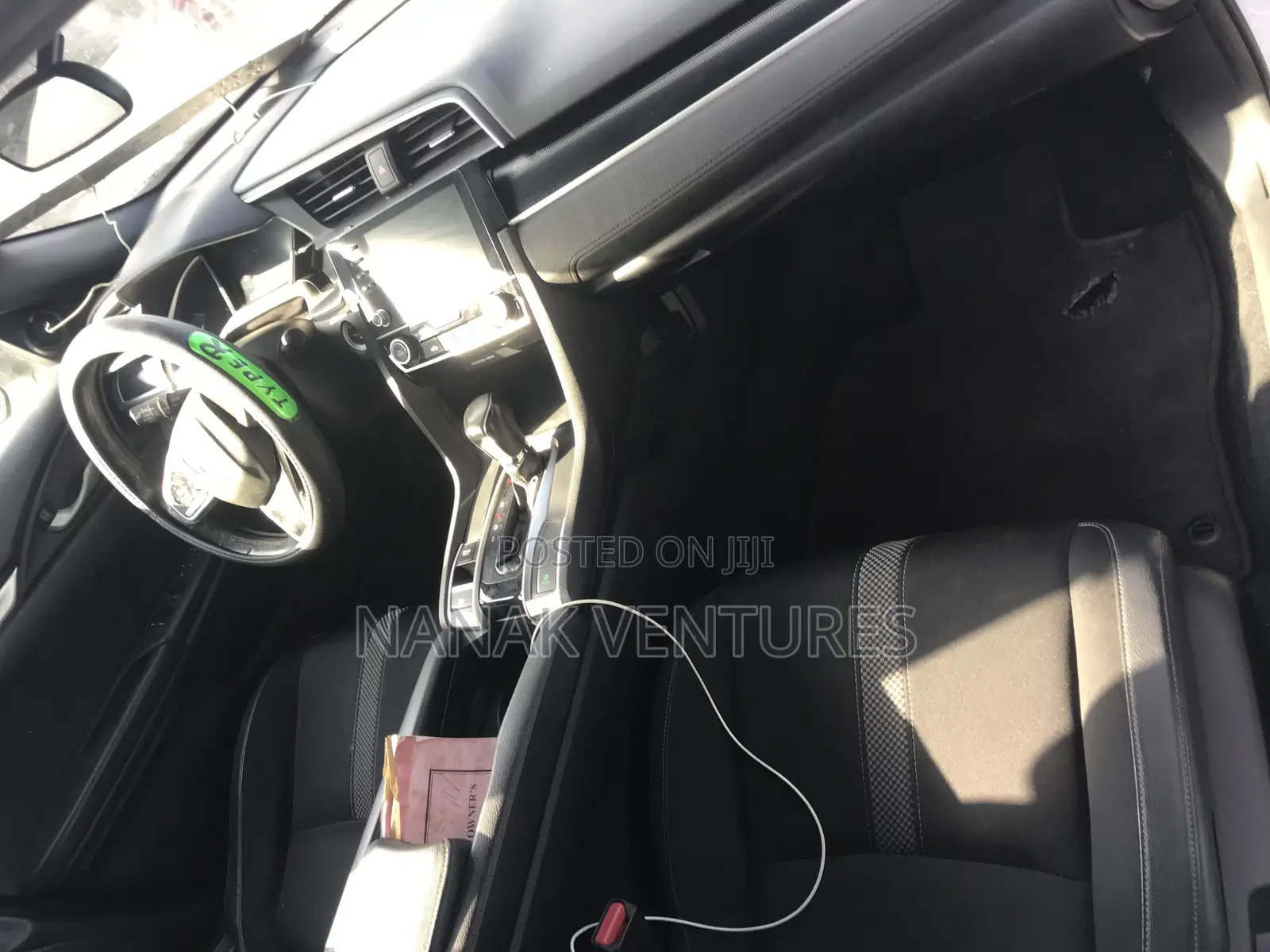 Honda Civic EX-L Sedan 2019 White