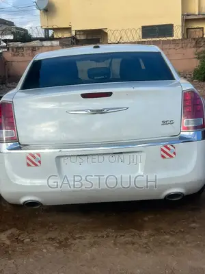 Chrysler 300 300C AWD 2014 White