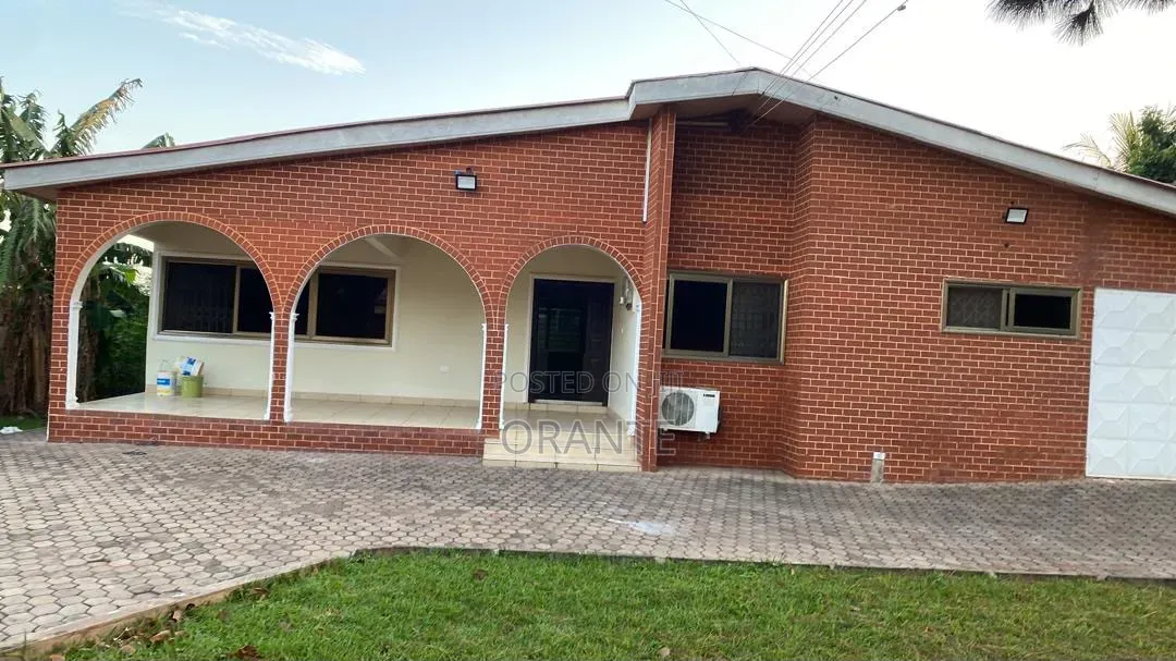 6bdrm House in Ashongman Estate, Ga East Municipal for rent