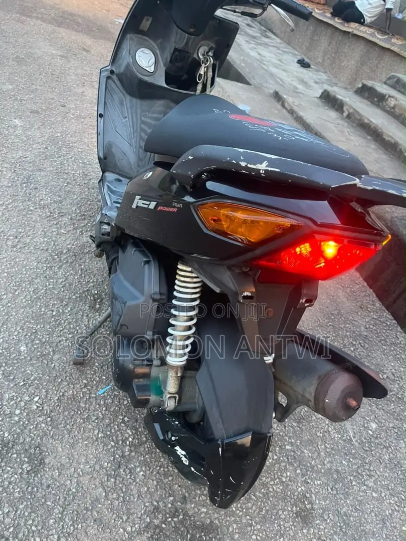 SYM Jet 2013 Black