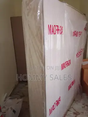 Quick Sale 10 Inches Queen Size Mattress.