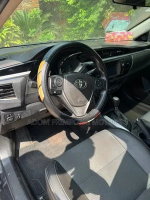 Toyota Corolla 2015 Black