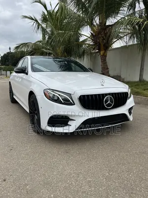 Mercedes-Benz E300 2017 White