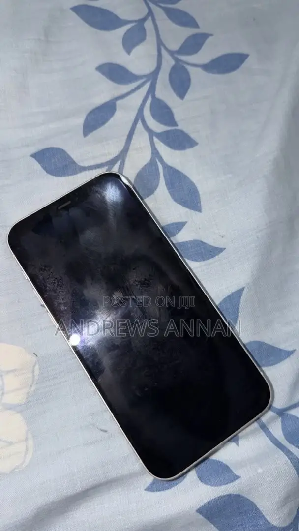 Apple iPhone 12 128 GB White