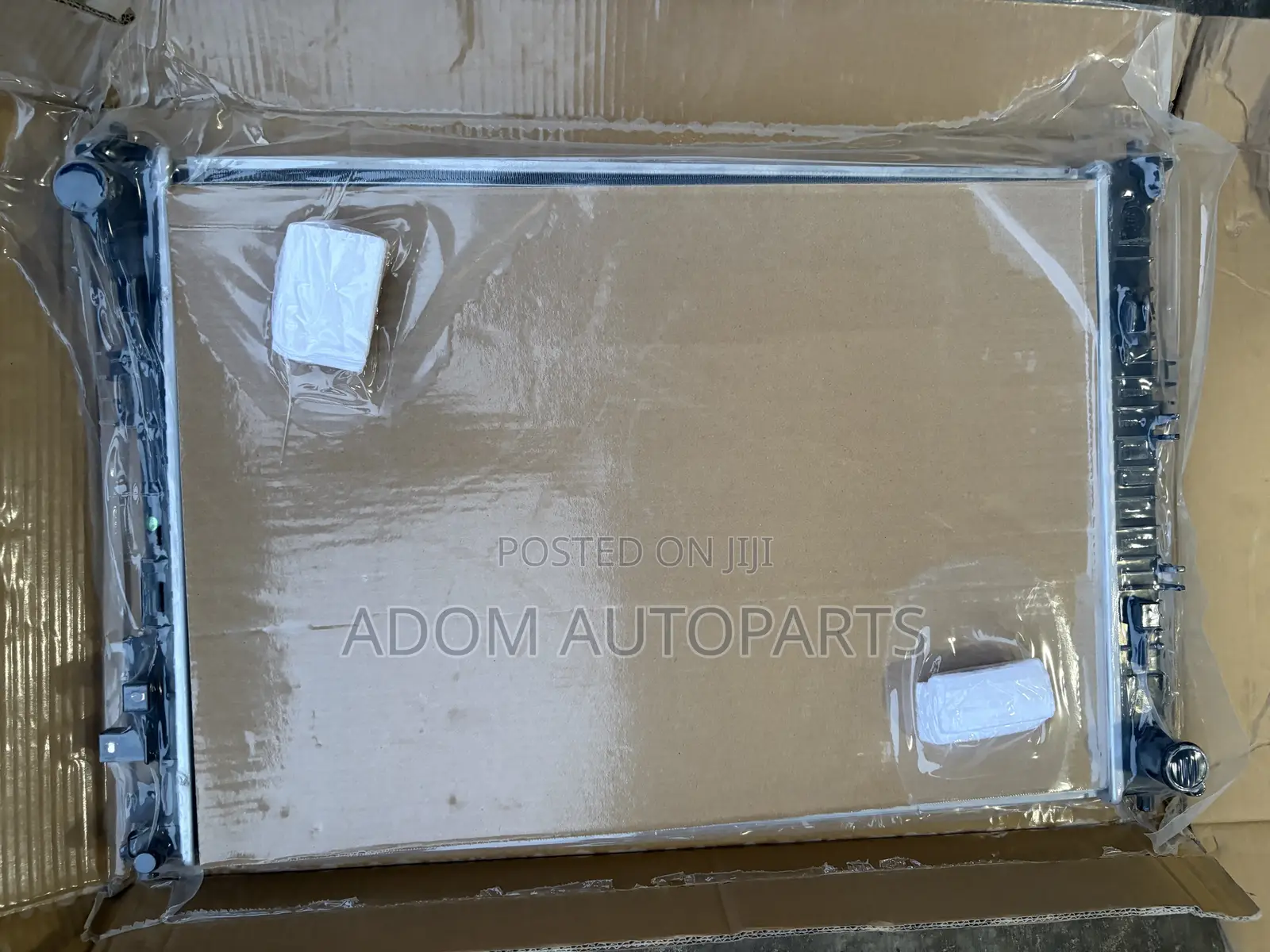Hyundai Tucson Radiator Water Tank 2019 2020 2021 2022 2023 2024