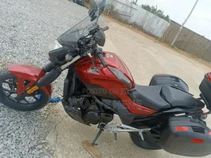 Honda NC700X 2020 Red