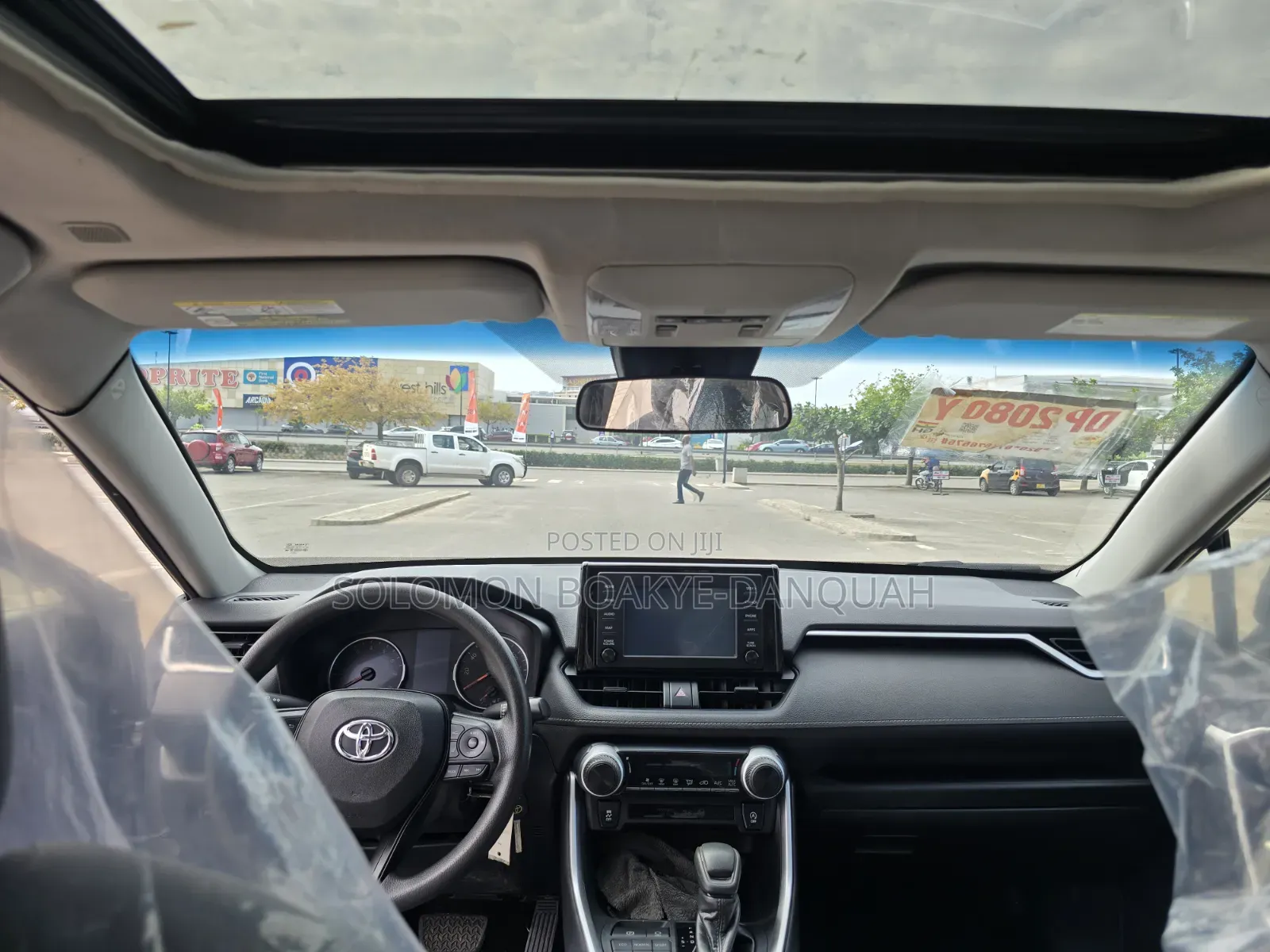 Toyota RAV4 XLE AWD 2020 Silver