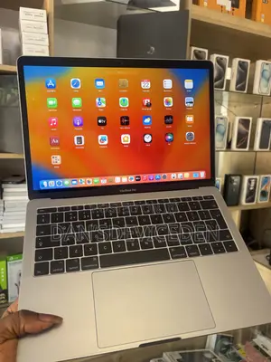 Laptop Apple MacBook Pro 2017 8GB Intel Core i5 SSD 128GB