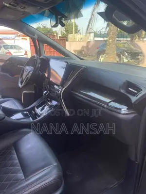 Toyota Alphard 2.4 Petrol FWD 2015 Gray
