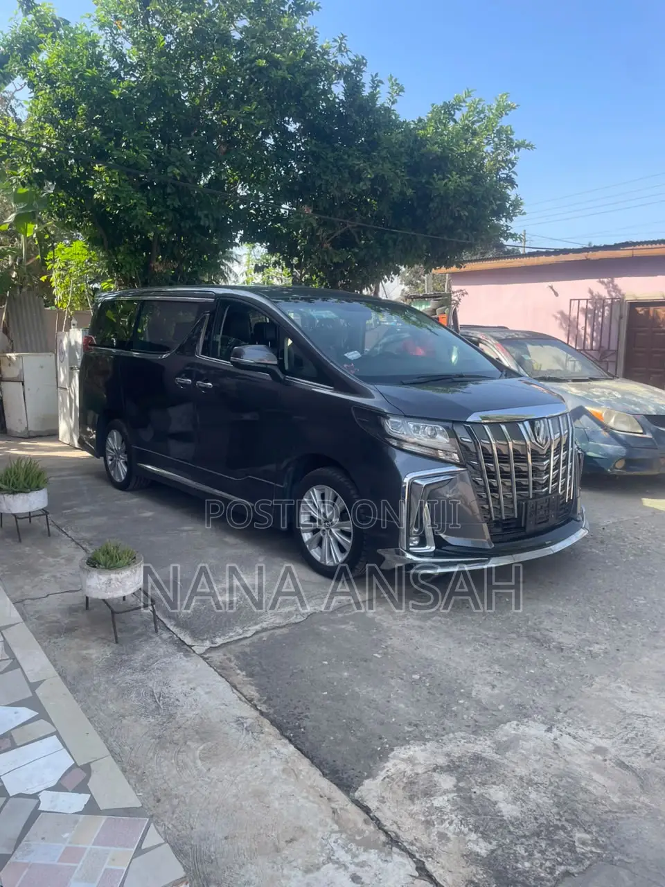 Toyota Alphard 2.4 Petrol FWD 2015 Gray