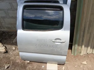 Toyota Tacoma 05 to 15 Driver Side Back Door
