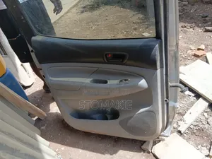 Toyota Tacoma 05 to 15 Driver Side Back Door