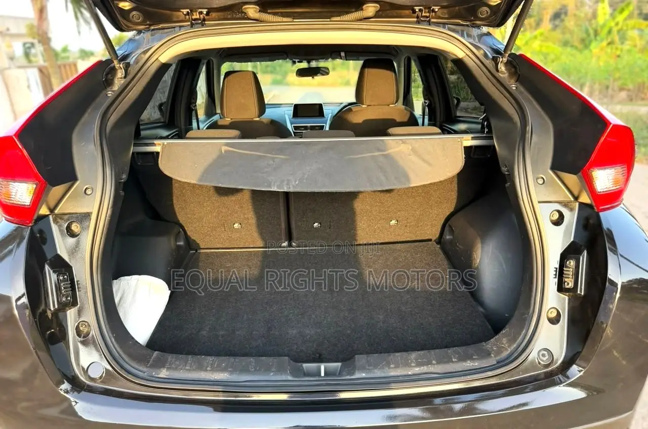 Mitsubishi Eclipse 2019 Black