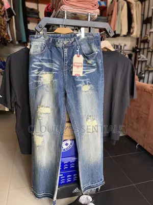 Trendy Ripped & Repaired Men's Denim Jeans