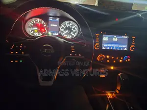 Nissan Rogue S AWD 2018 Silver