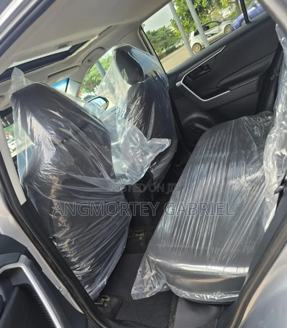Toyota RAV4 2020 Gray