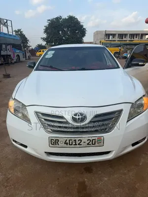 Toyota Camry LE 4dr Sedan (2.5L 4cyl 6AM) 2010 White