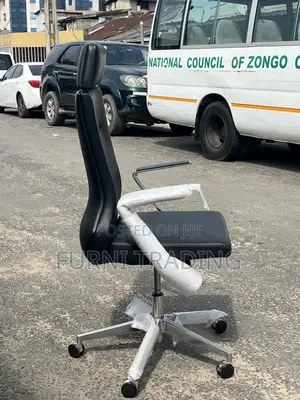 Managerial Office Chair