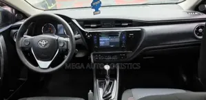 Toyota Corolla LE 4dr Sedan (1.8L 4cyl CVT) 2017 Brown