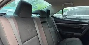 Toyota Corolla LE 4dr Sedan (1.8L 4cyl CVT) 2017 Brown