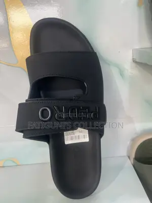 Men Slides Available at Affordable Prices